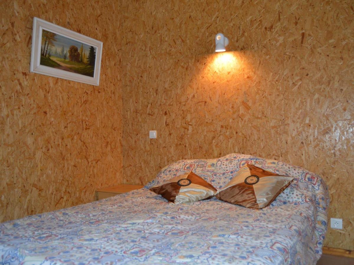 Chalet En Pleine Nature A Orsennes Avec Etang A Proximite, Ideal Pour 6 Personnes Et Animaux Admis - Fr-1-591-170 Exterior foto